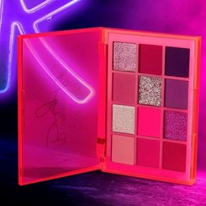 BOUJEE, BOSSY, BOMB AF EYESHADOW PALETTE.